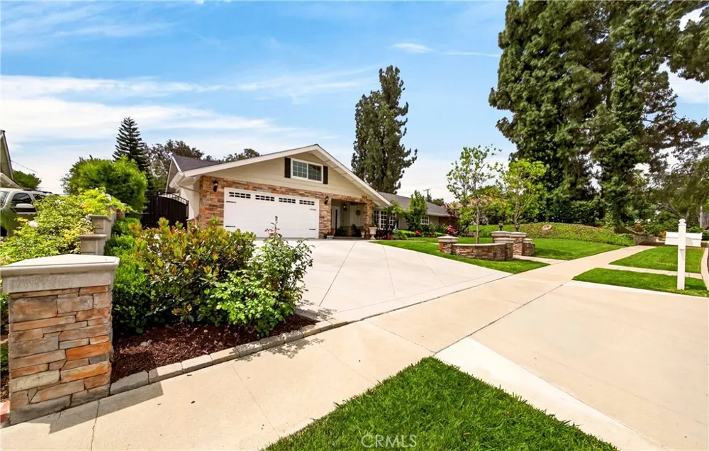 1448 W Domingo Road Fullerton, CA 92833