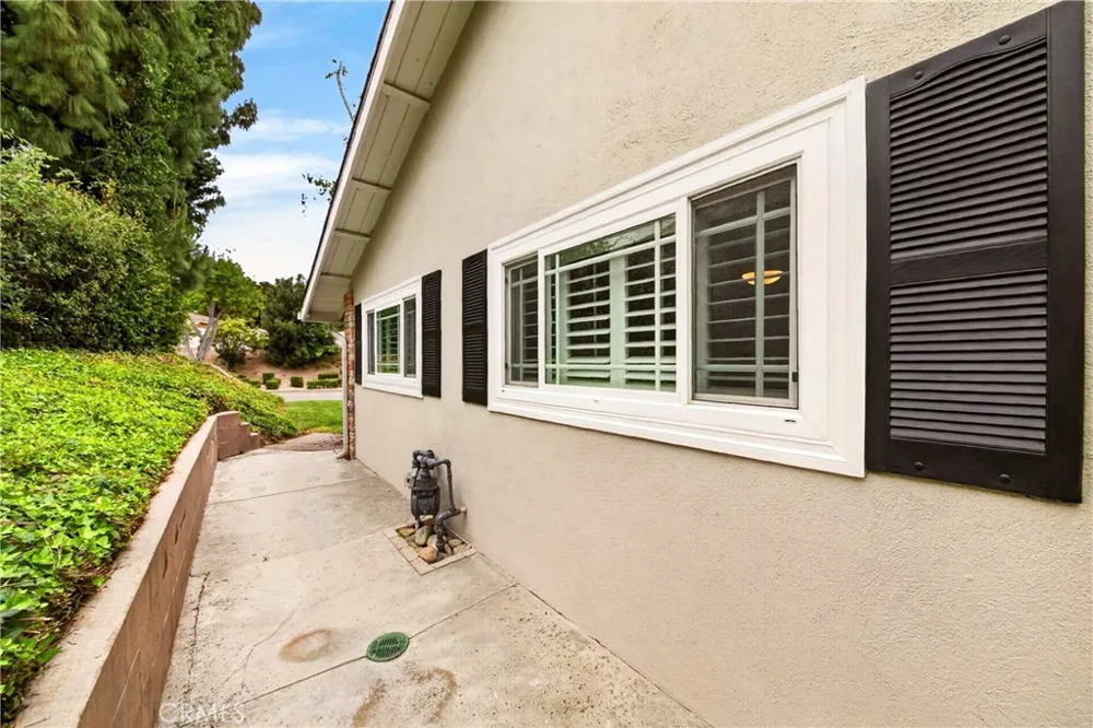 1448 W Domingo Road Fullerton, CA 92833