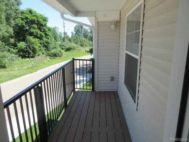 891 WATERCRESS LANE Fenton City, MI 48430