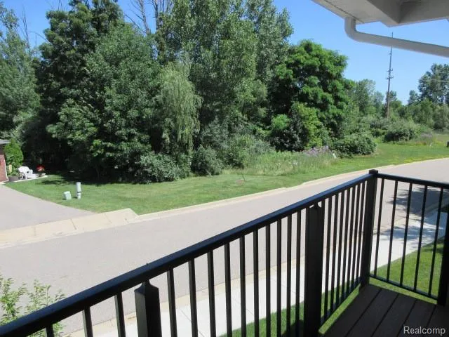 891 WATERCRESS LANE Fenton City, MI 48430