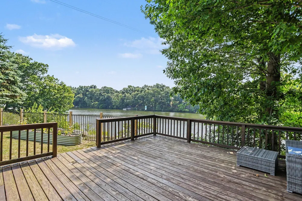 11628 S Lake Chapin Road Berrien Township, MI 49103