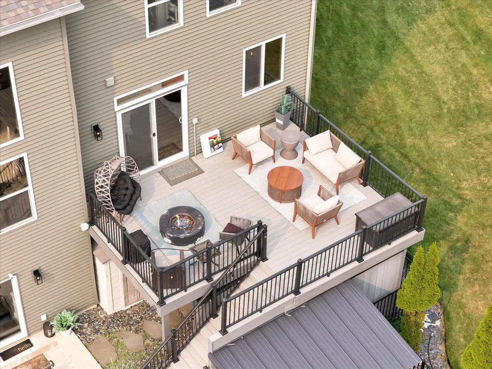 8911 Hopewell Drive NE Algoma Township, MI 49341
