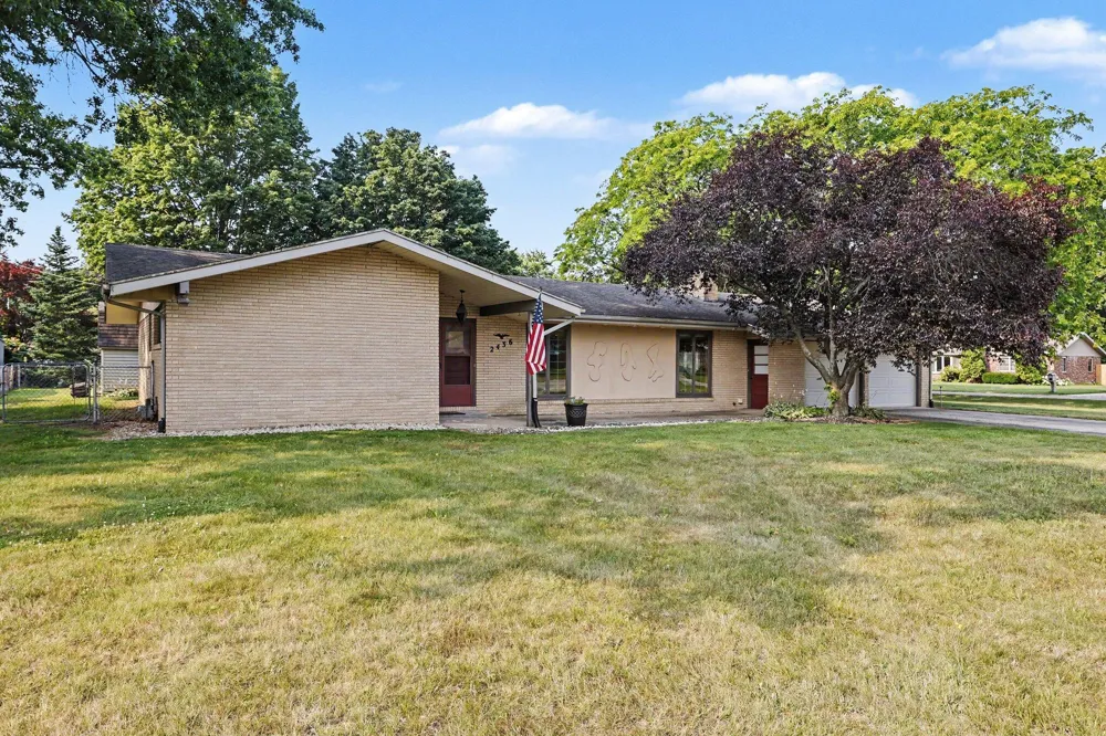 2436 Fountain Lane Lincoln Charter Township, MI 49127