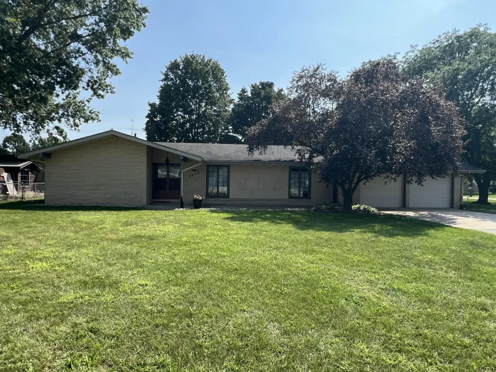 2436 Fountain Lane Lincoln Charter Township, MI 49127