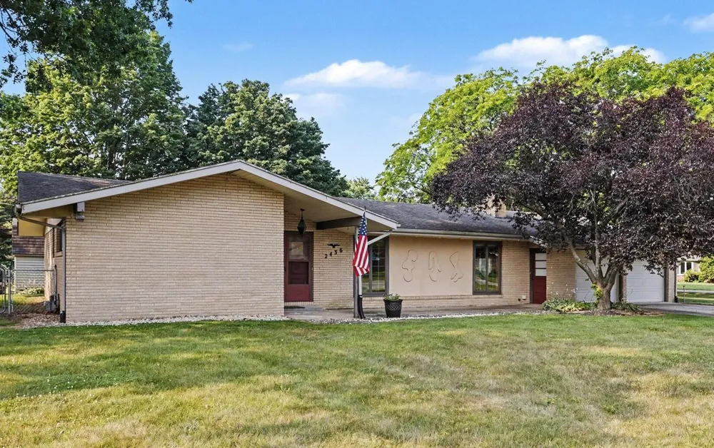 2436 Fountain Lane Lincoln Charter Township, MI 49127