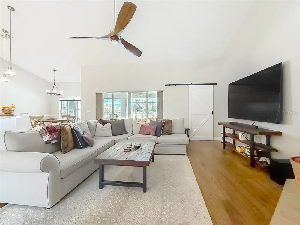 3245 NW 137TH PLACE Reddick, FL 32686