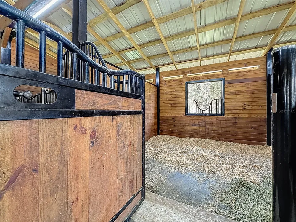 3245 NW 137TH PLACE Reddick, FL 32686