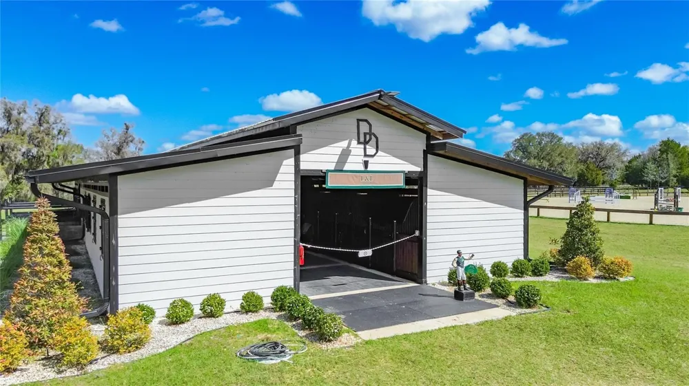 3245 NW 137TH PLACE Reddick, FL 32686