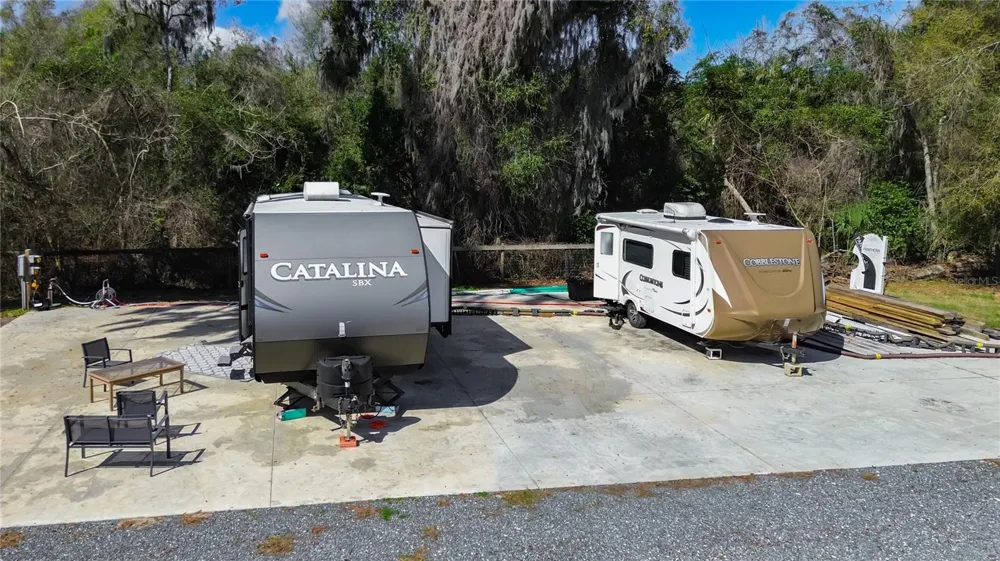 3245 NW 137TH PLACE Reddick, FL 32686