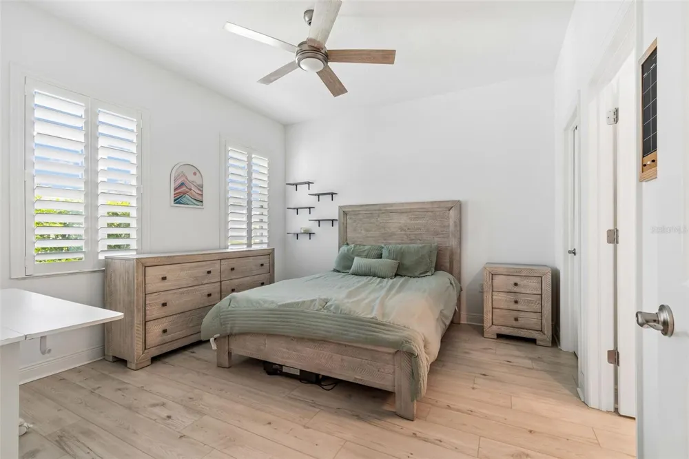283 SAND CRANE WAY Tarpon Springs, FL 34689
