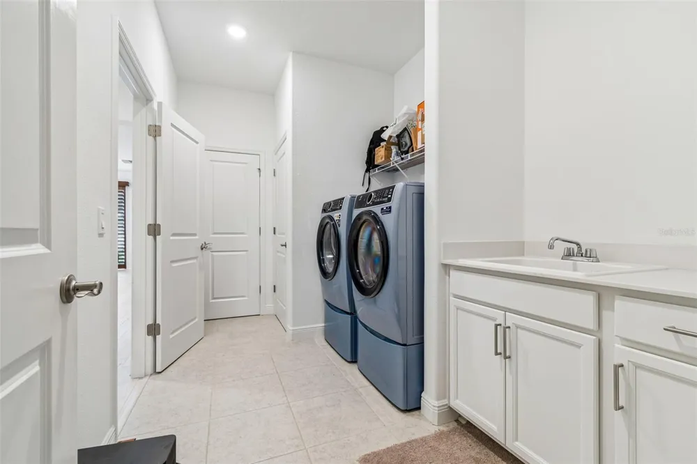 283 SAND CRANE WAY Tarpon Springs, FL 34689