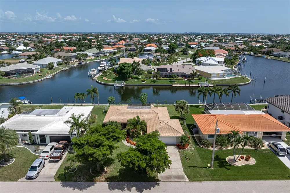 2208 CASSINO COURT Punta Gorda, FL 33950