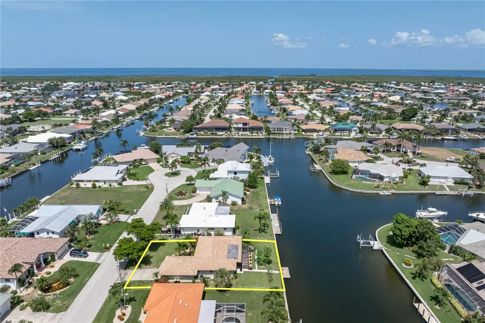 2208 CASSINO COURT Punta Gorda, FL 33950