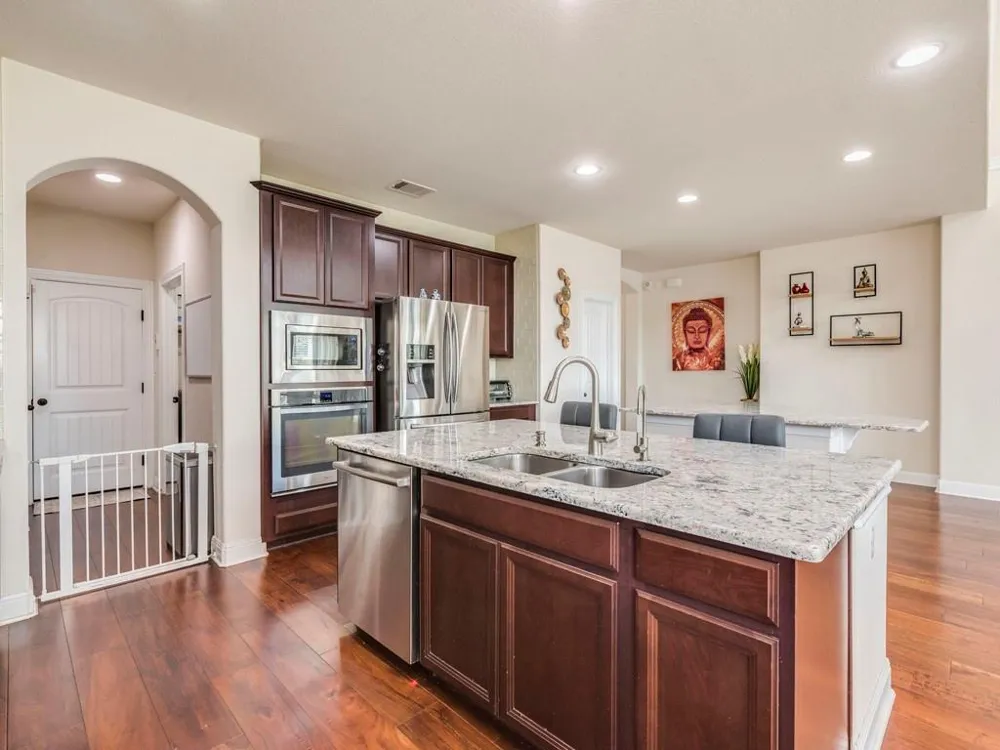 5720 Viejo Drive Austin, TX 78738