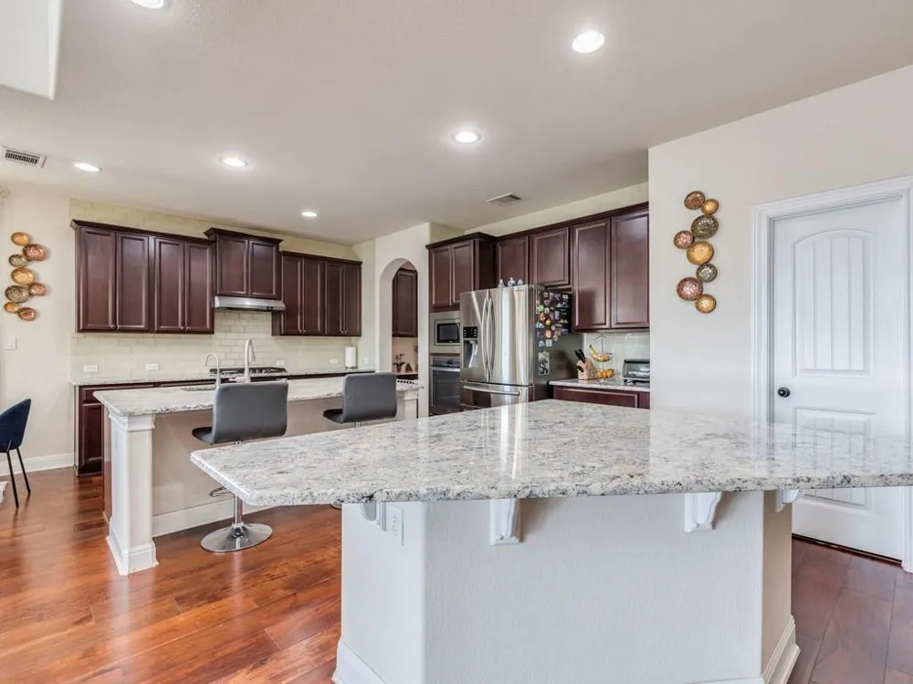 5720 Viejo Drive Austin, TX 78738