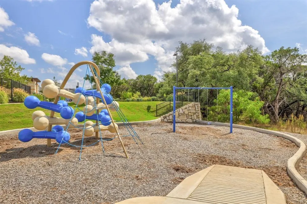 5720 Viejo Drive Austin, TX 78738