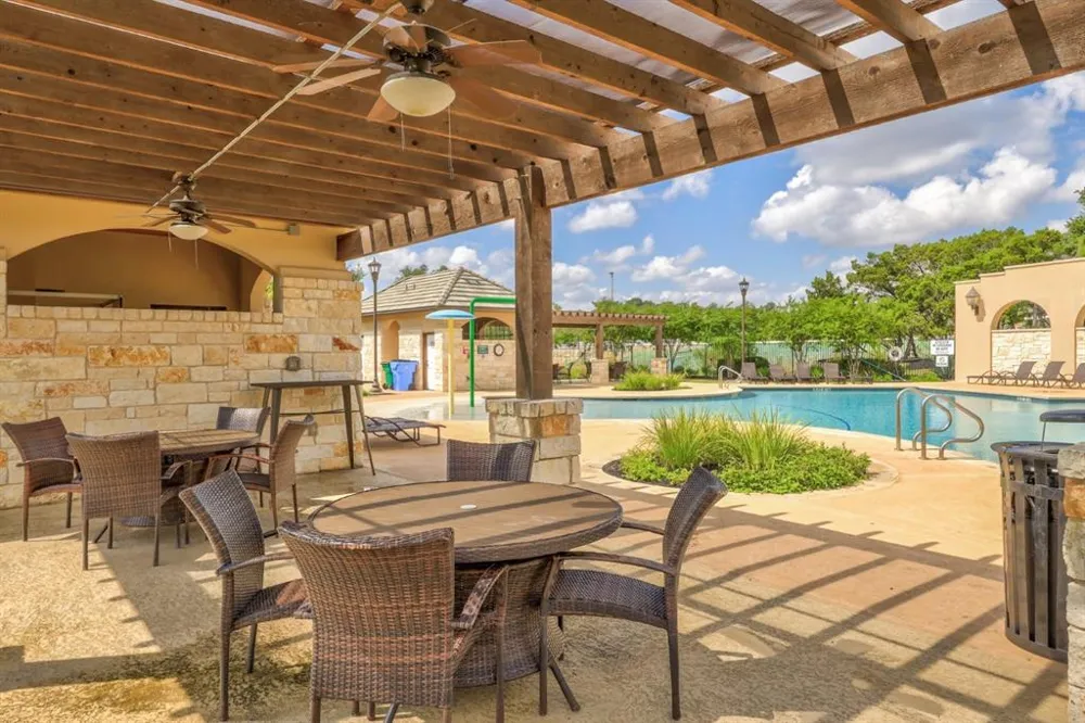 5720 Viejo Drive Austin, TX 78738