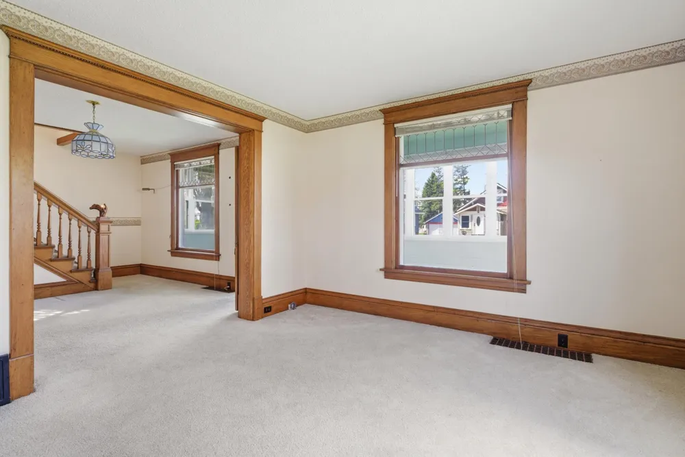 827 7th Avenue SW Faribault, MN 55021