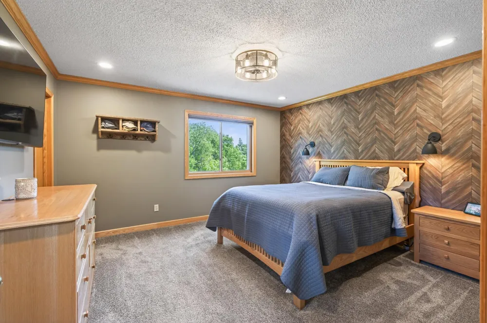 22617 Washington Court NE East Bethel, MN 55011
