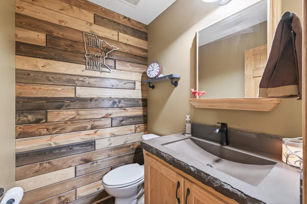 22617 Washington Court NE East Bethel, MN 55011