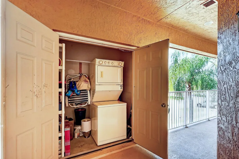 8326 Mulligan Circle #2123 Port St. Lucie, FL 34986