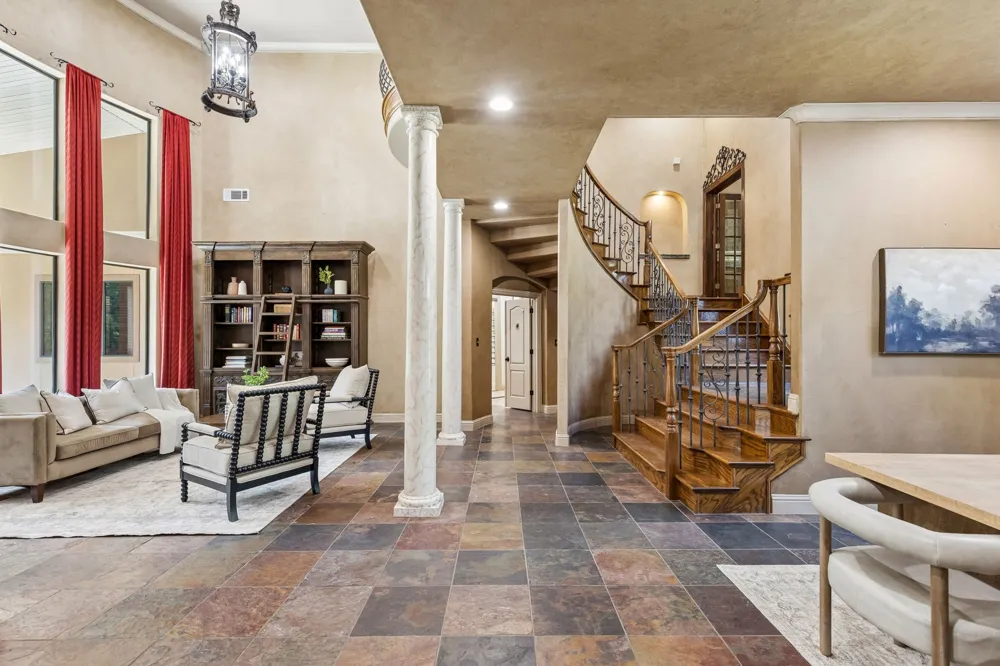 9 Eagle Point #A Azle, TX 76020
