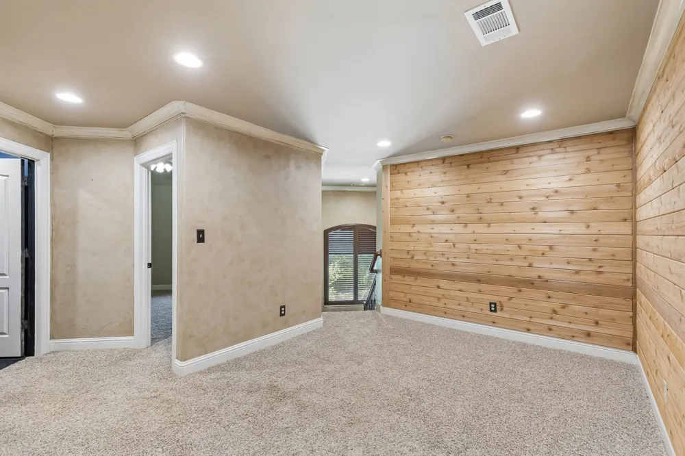 9 Eagle Point #A Azle, TX 76020