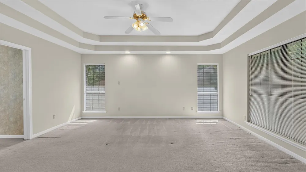 2011 Wickersham Drive Huntsville, TX 77340