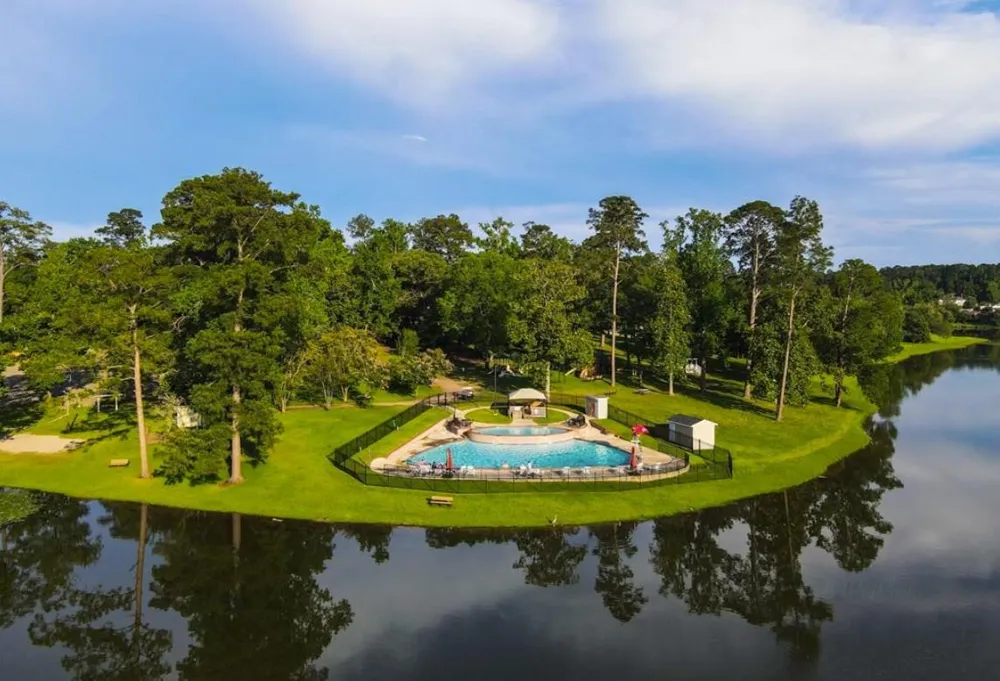 2011 Wickersham Drive Huntsville, TX 77340