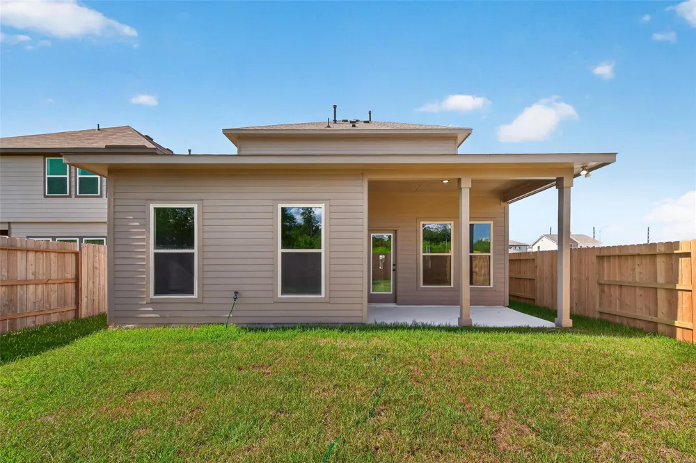40757 Mostyn Lake Magnolia, TX 77354