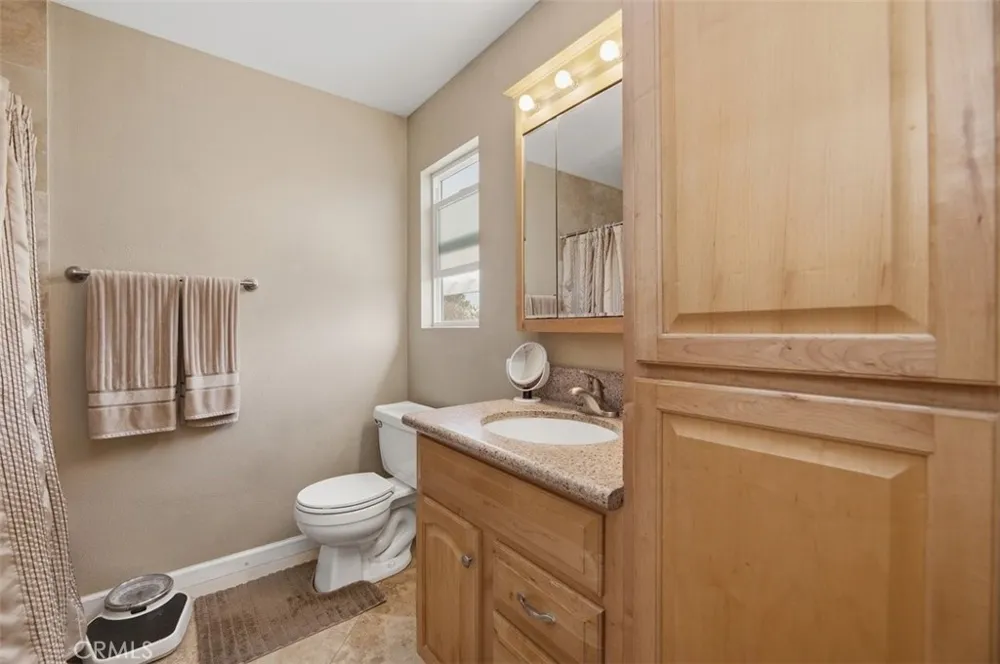 11087 58th Jurupa Valley, CA 91752