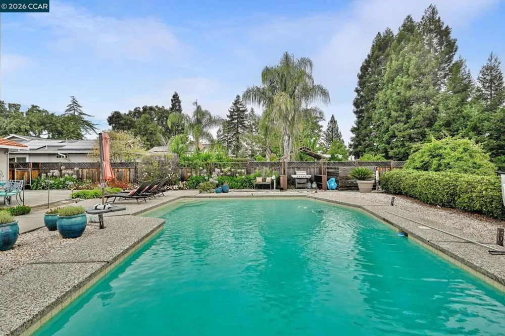 341 Twinview Dr Pleasant Hill, CA 94523