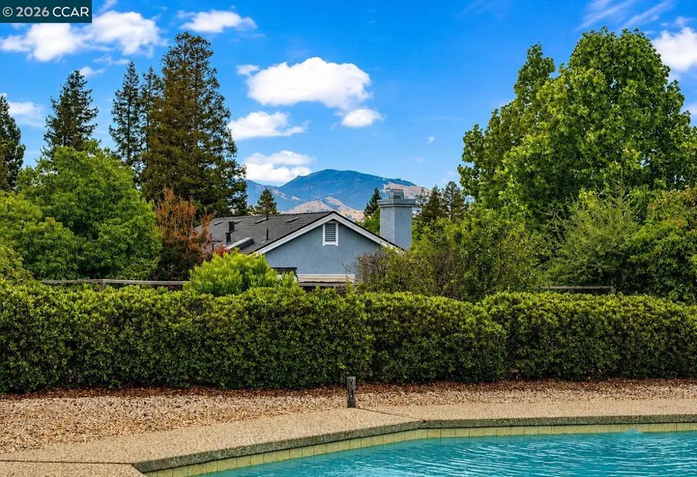 341 Twinview Dr Pleasant Hill, CA 94523