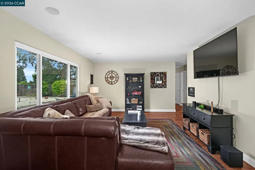 341 Twinview Dr Pleasant Hill, CA 94523