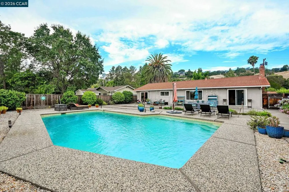 341 Twinview Dr Pleasant Hill, CA 94523