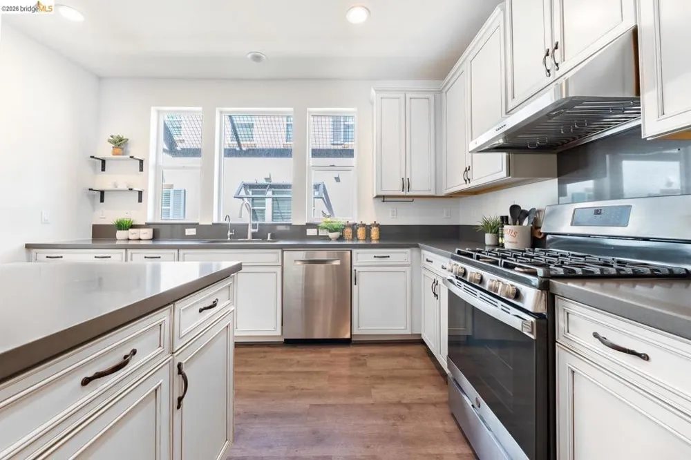 2731 Viterbo CT #UNIT 6 San Jose, CA 95111