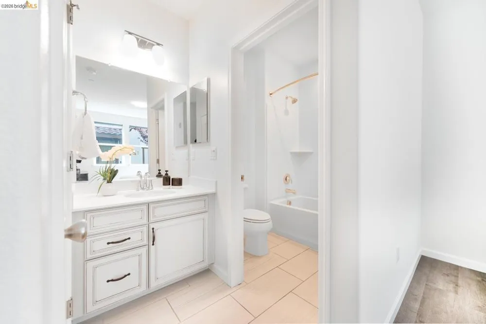 2731 Viterbo CT #UNIT 6 San Jose, CA 95111