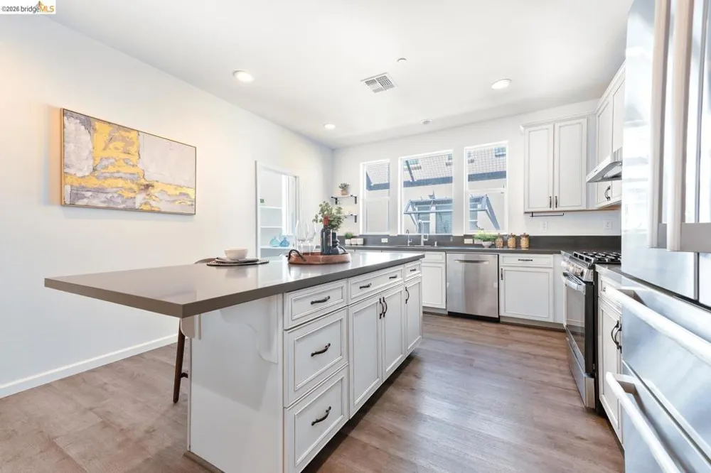 2731 Viterbo CT #UNIT 6 San Jose, CA 95111