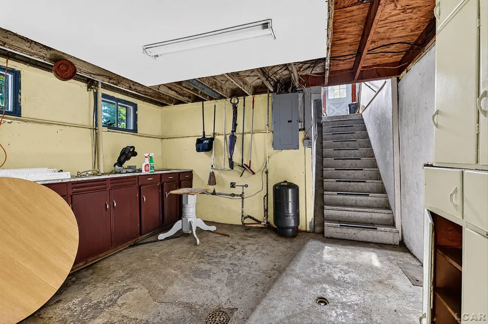 601 S Meridian Road Hudson Township, MI 49247