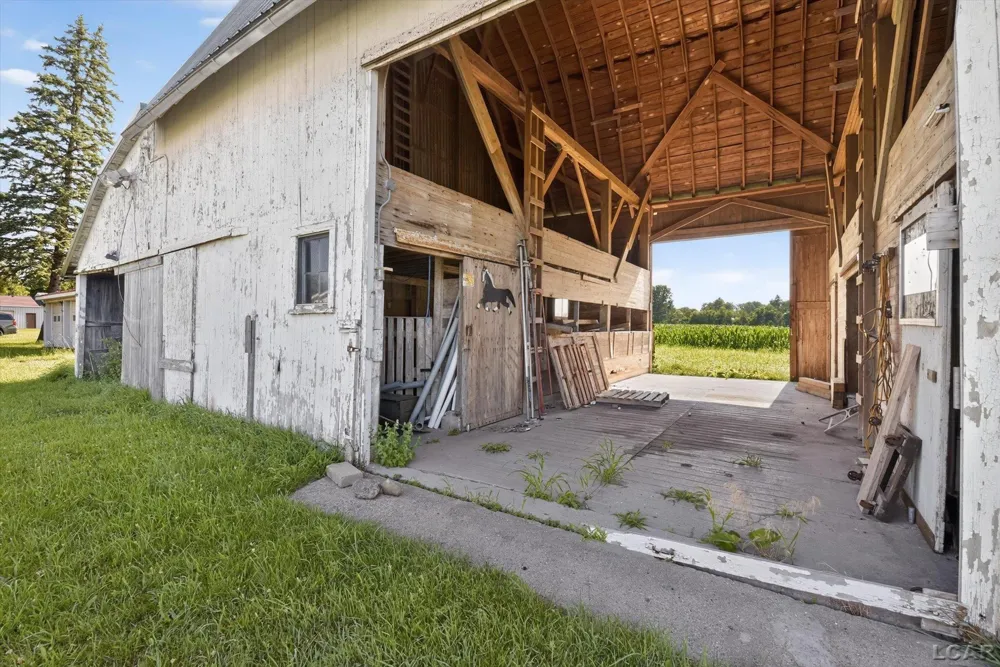 601 S Meridian Road Hudson Township, MI 49247