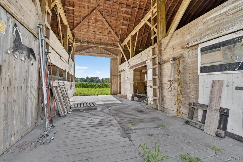 601 S Meridian Road Hudson Township, MI 49247