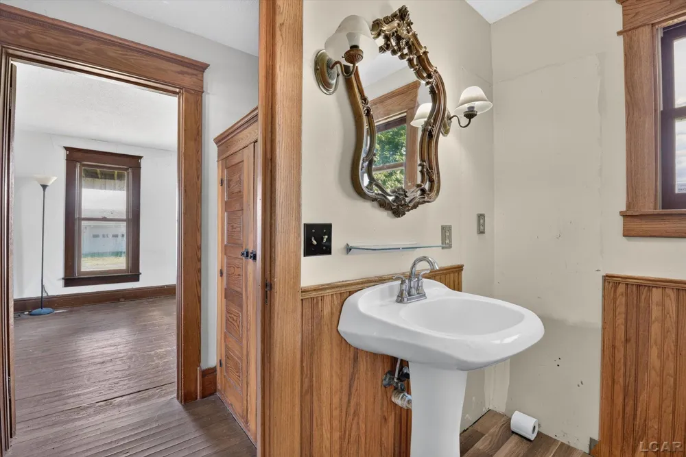 601 S Meridian Road Hudson Township, MI 49247