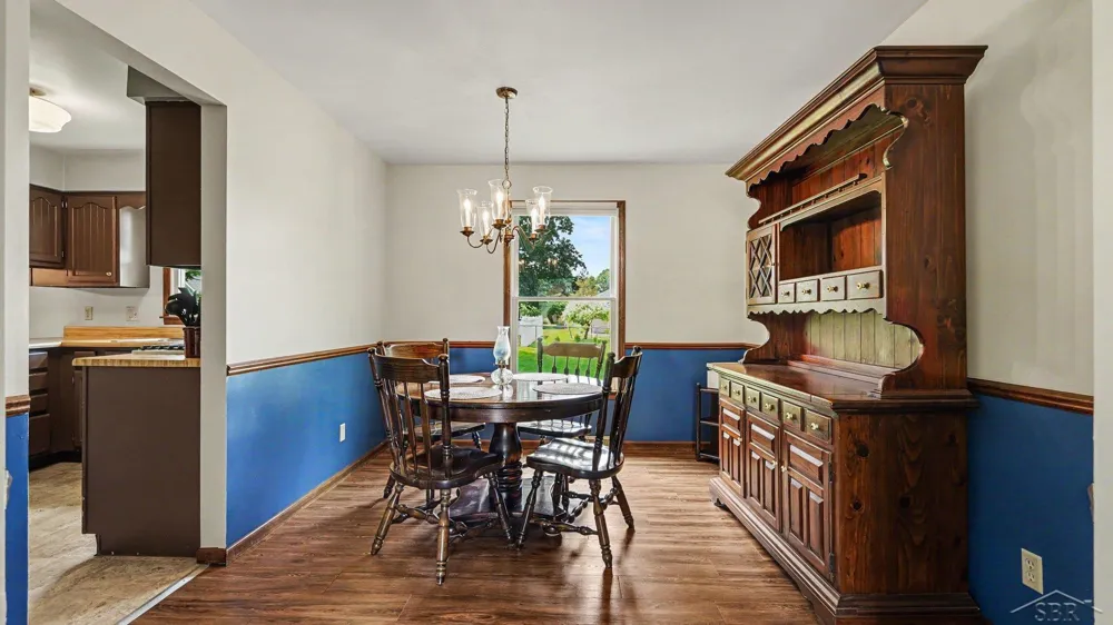 1383 Cranbrook Drive Saginaw Charter Township, MI 48638