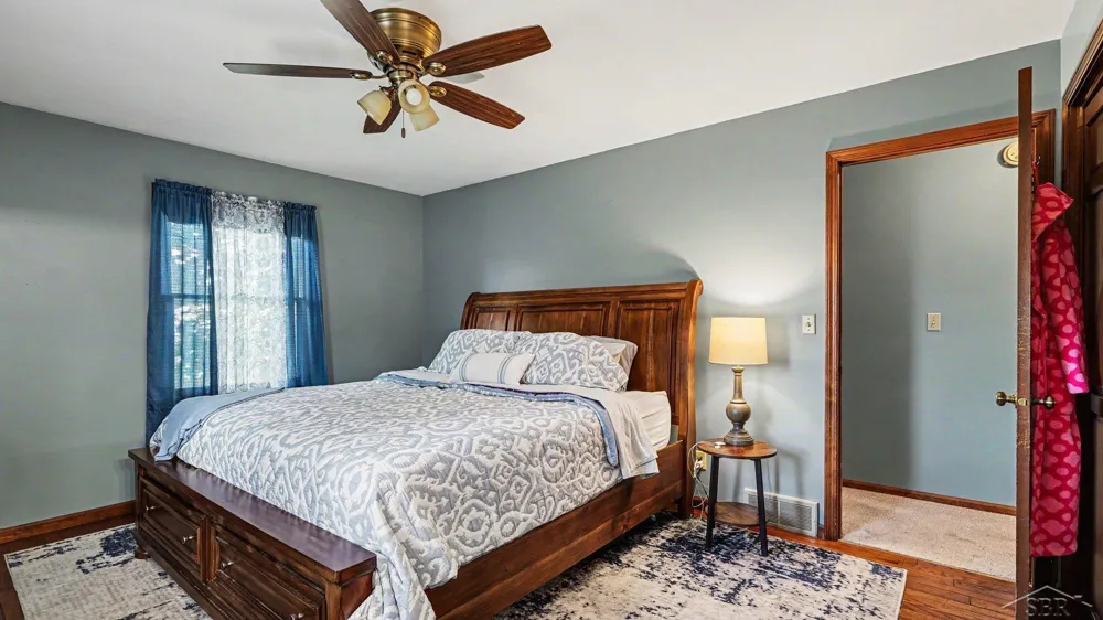 1383 Cranbrook Drive Saginaw Charter Township, MI 48638