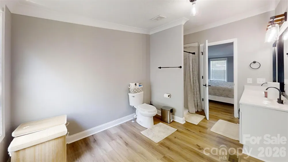 3585 Woodstream Drive Maiden, NC 28650