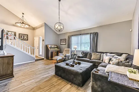 115 Lazy Hollow Drive