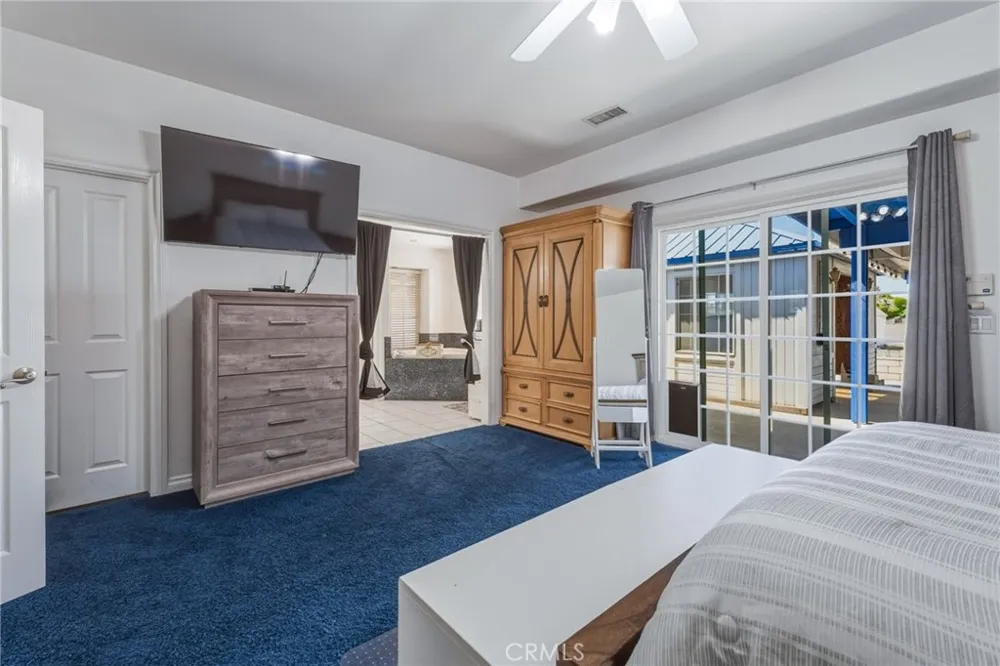 19475 US Highway 18 Apple Valley, CA 92307
