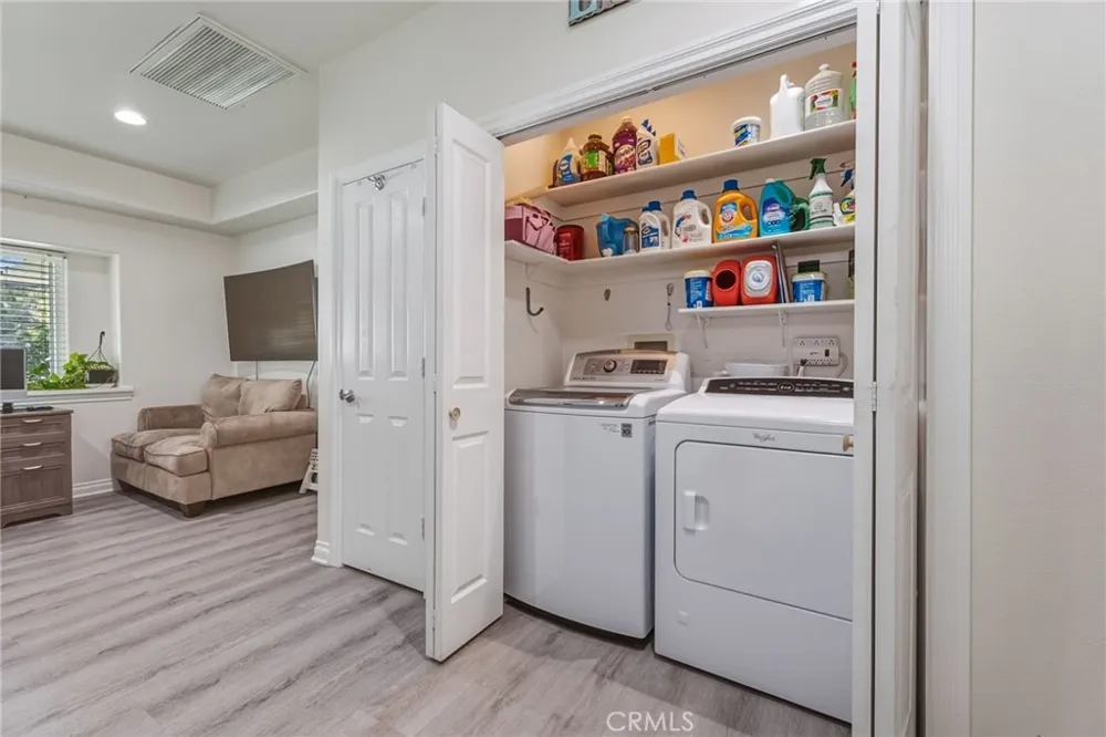 19475 US Highway 18 Apple Valley, CA 92307