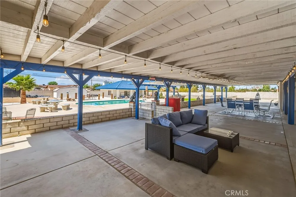 19475 US Highway 18 Apple Valley, CA 92307