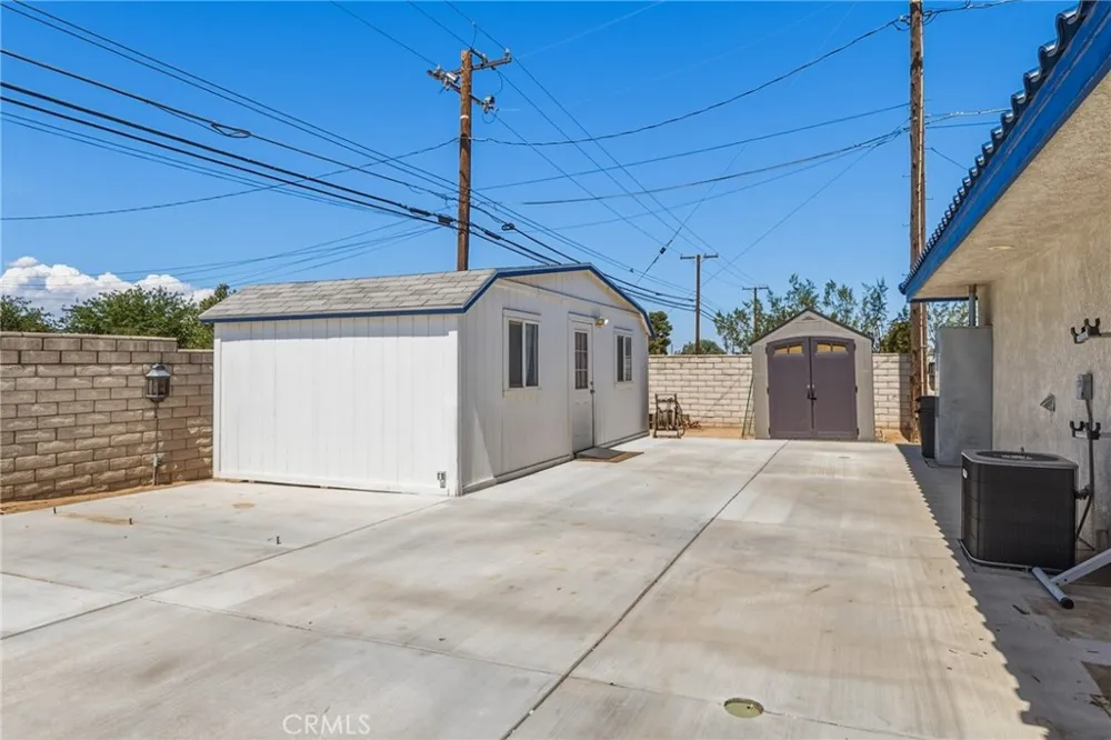 19475 US Highway 18 Apple Valley, CA 92307